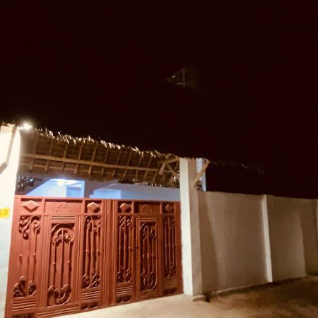 Mamayoyo House นูงวี ภายนอก รูปภาพ